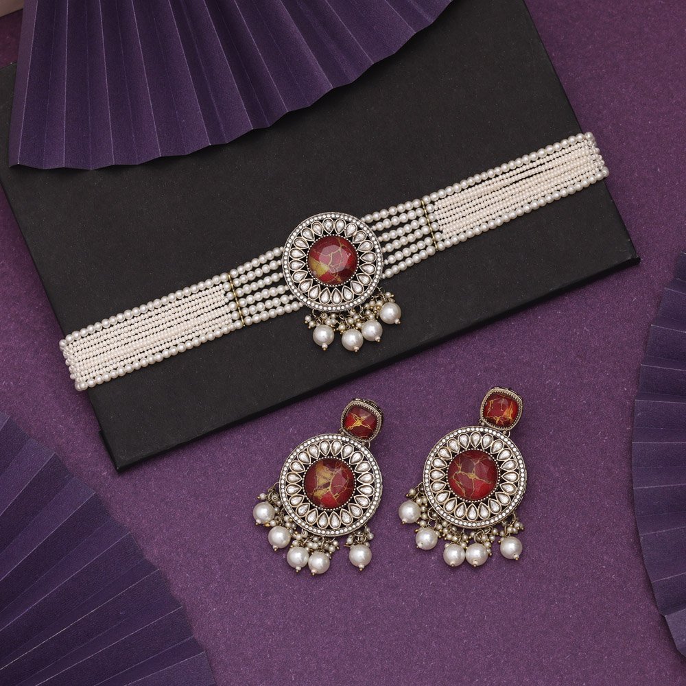 Red Color Choker Kundan Necklace Set