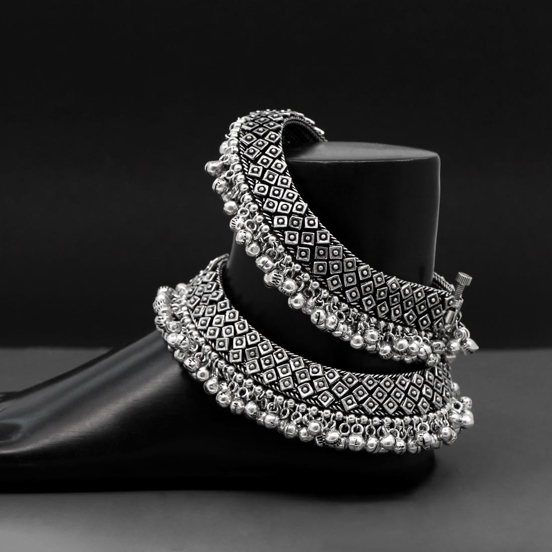 Silver Color Oxidised Anklets